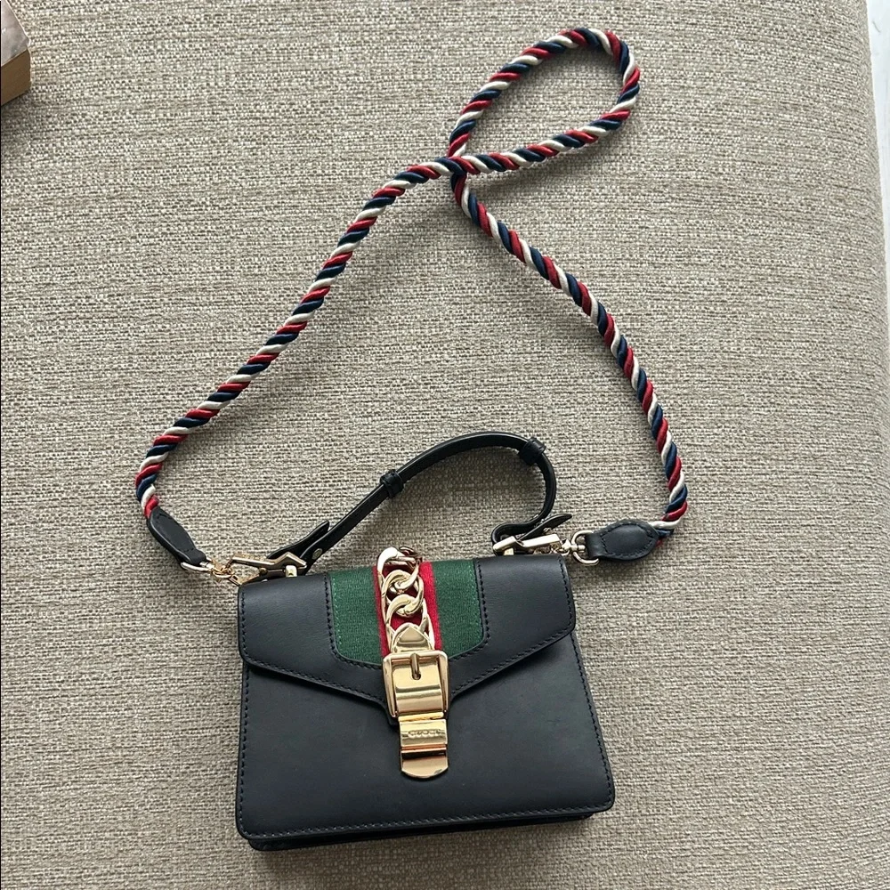 GUCCI Black Calfskin Leather Web Mini Sylvie - Picture 1 of 7